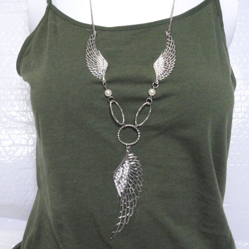 Angel Wings Pendent Necklace & Earrings Set Silver Color Lightweight No Markings
